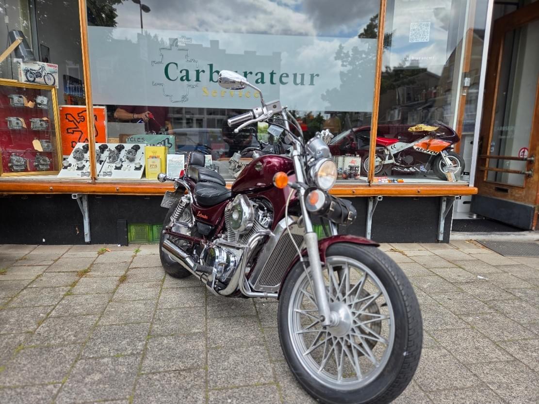 Suzuki VS700 Intruder 1986, US import, rijdt subliem