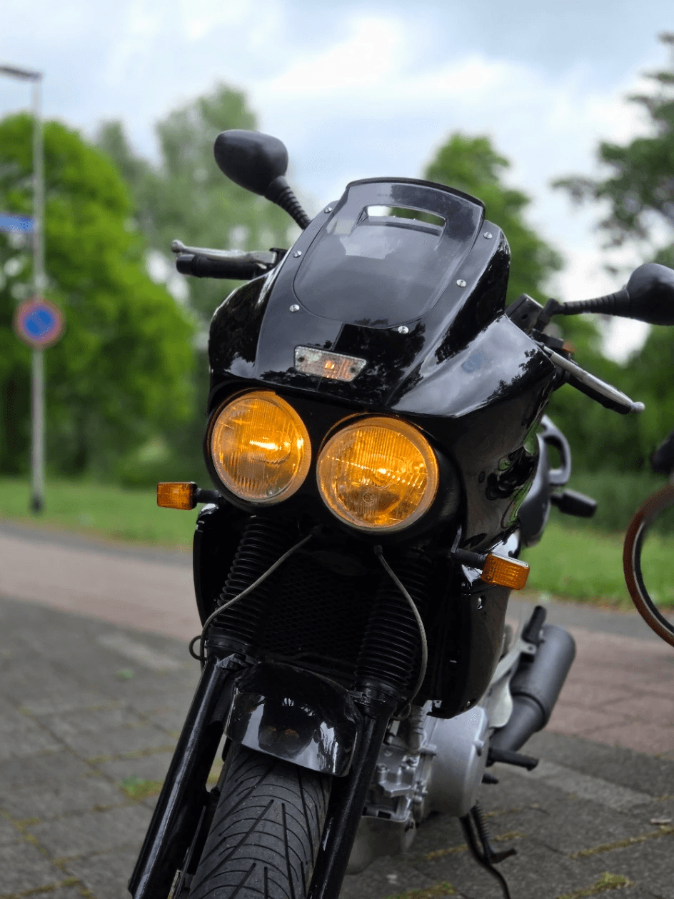 Yamaha TDM 850 (3VD), 1991-1995, sport-tourer compleet aangepakt