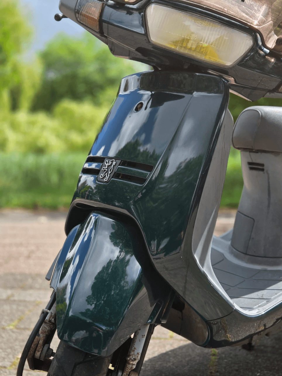 Peugeot 125 SV, 2-takt, motorblok aangepakt voor extra pit