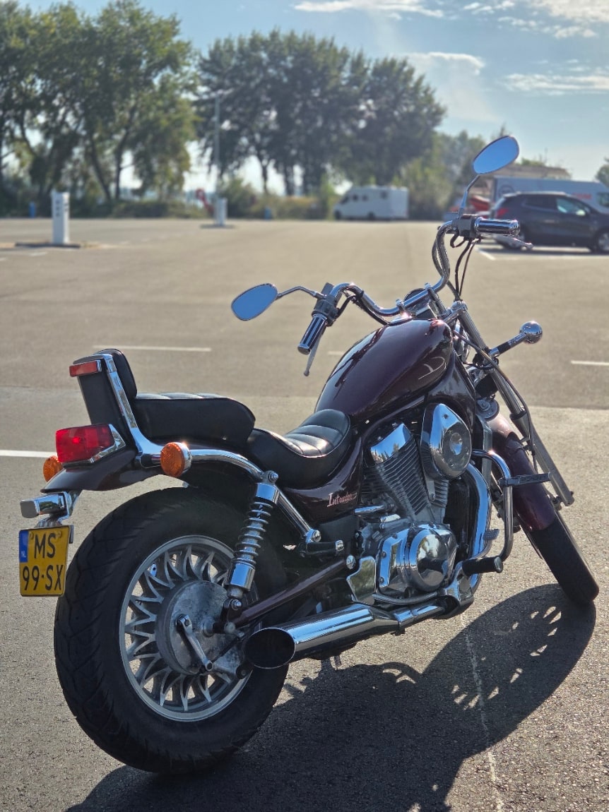 Suzuki VS700 Intruder 1986, US import, rijdt subliem